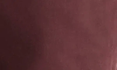 Vince Dylan Slim Fit Peached Stretch Cotton Pants In Burgundy