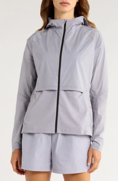 On Core Hooded Packable Running Jacket In Purple
