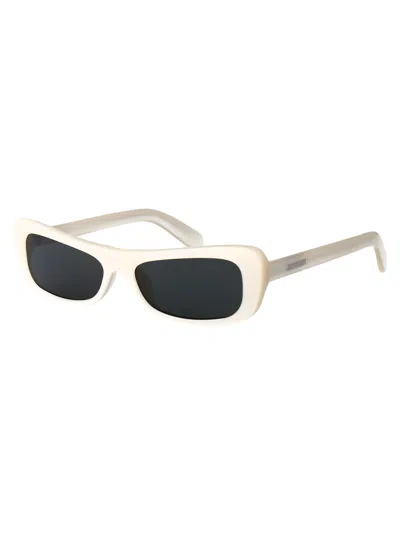 Jacquemus Capri Sunglasses In Neutral