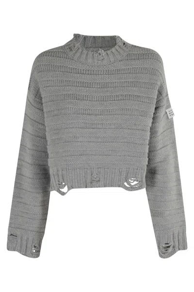 Mm6 Maison Margiela Mm6 By Maison Margiela Cropped Grey Sweater With Ribbed Knit In Gray