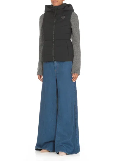 Canada Goose Quilted Hooded Sleeveless Gilet In Black