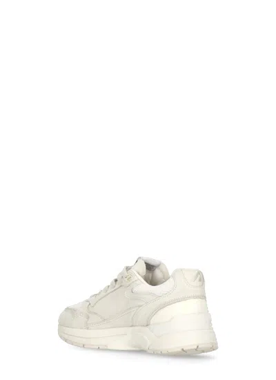 Autry Hyperway Sneakers In Whisper White Laminated Leather And Mesh In Neutral