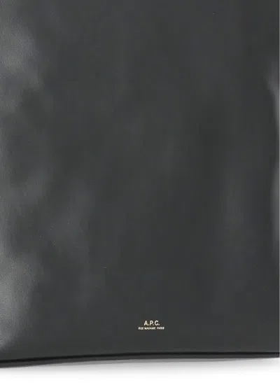 Apc A.p.c. Women Vera Leather Shoulder Bag In Black