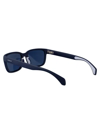 Moncler Matte Blue Injectate Sunglasses In Blue