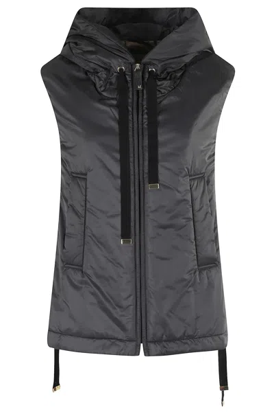 Max Mara The Cube Greengo Padded Gilet In Black