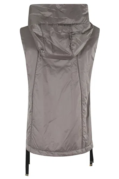 Max Mara The Cube Greengo Padded Gilet In Neutral