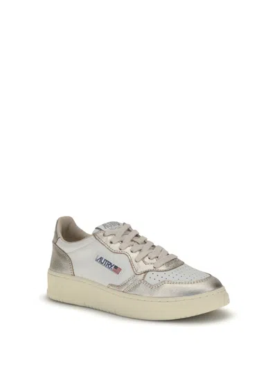 Autry Sneakers Medalist In White