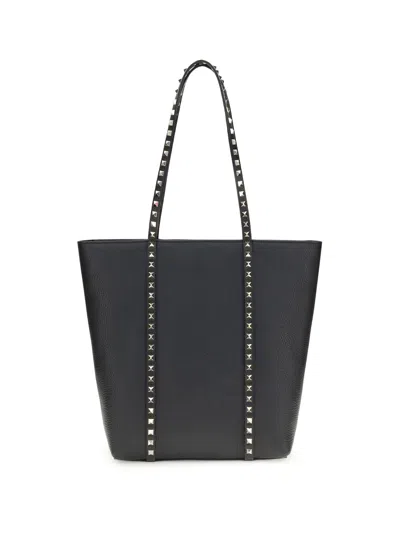 Valentino Garavani Rockstud Shopping Bag In Grained Calfskin In Black