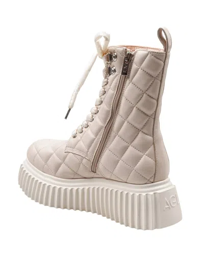 Agl Attilio Giusti Leombruni Quilted Leather Softy Lowboot Ankle Boot In Chalk Color In Neutral