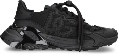 Dolce & Gabbana Black Logo Patch Sneakers In Black