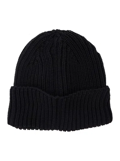 C.p. Company Black Knit Beanie With Logo Plaque On The Front In Wool Man In Black