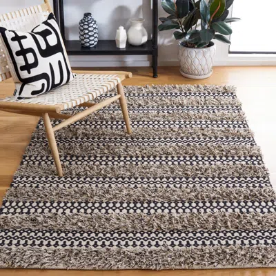Safavieh Natura Machine Made Area Rug, Black / Ivory Shag / Flokati Style Easy Care In Multi