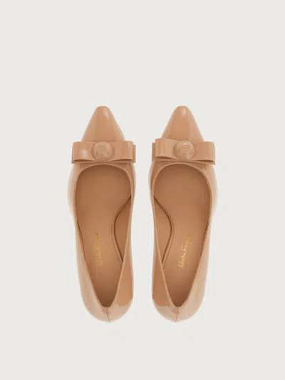 Ferragamo Katrin Patent Bow Pumps In Almond