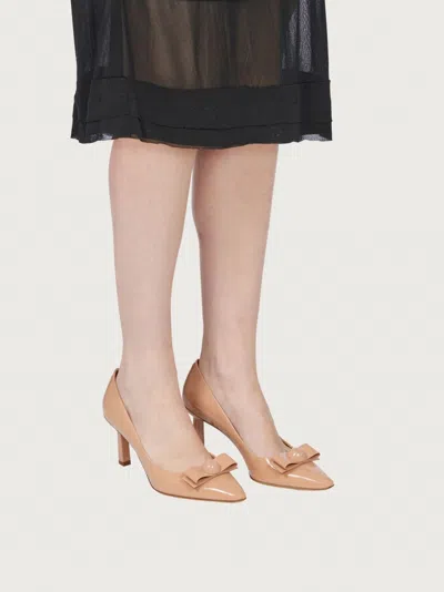 Ferragamo Katrin Patent Bow Pumps In Almond