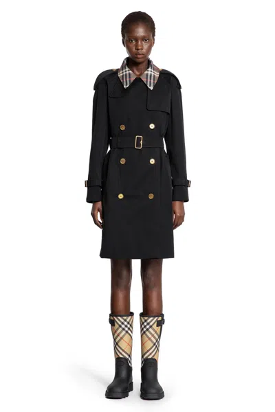 Burberry Mid-length Castleford Trench Coat In Black