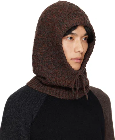 Mm6 Maison Margiela Logo Motif Knitted Balaclava In Brown