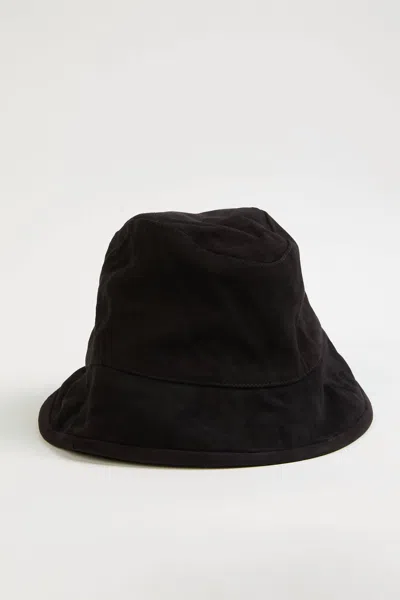 Deadwood Buck Suede Hat In Black In Black