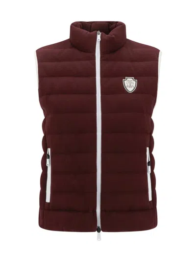 Brunello Cucinelli Bordeaux Sleeveless Down Jacket With Logo Patch On The Front In Burgundy