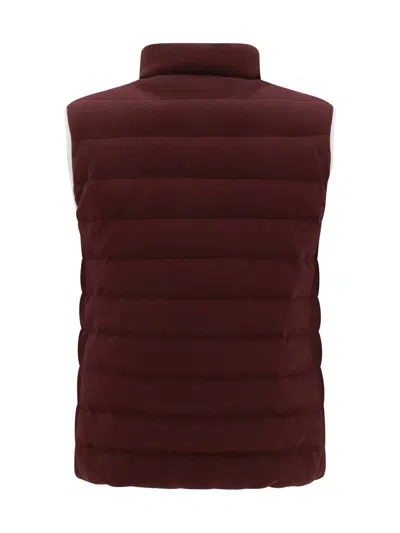 Brunello Cucinelli Bordeaux Sleeveless Down Jacket With Logo Patch On The Front In Burgundy