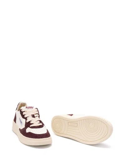 Autry Sneakers Medalist Low In Avory And Burgundy Glittered Leather. In Brown
