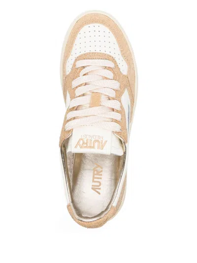 Autry 'medalis Low' Sneakers In White Leather With Sand Suede Inserts