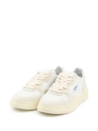Autry Medalist Sneakers In Leather With Suede Inserts
