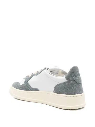 Autry Medalist Low-top Sneakers In Gray