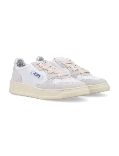 Autry White And Grey Medalist Low Sneakers In White