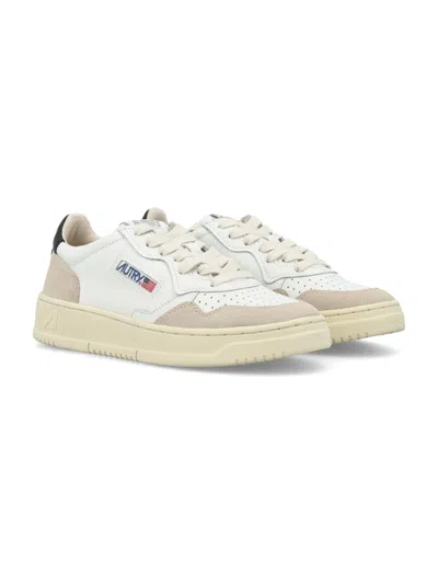 Autry White Leather Sneakers With Beige Suede Accents In White
