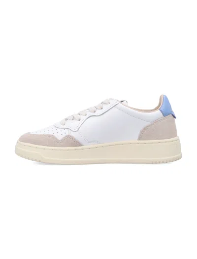Autry Medalist Low Sneakers In Leather And Suede Color White And Silver Blue In Multi