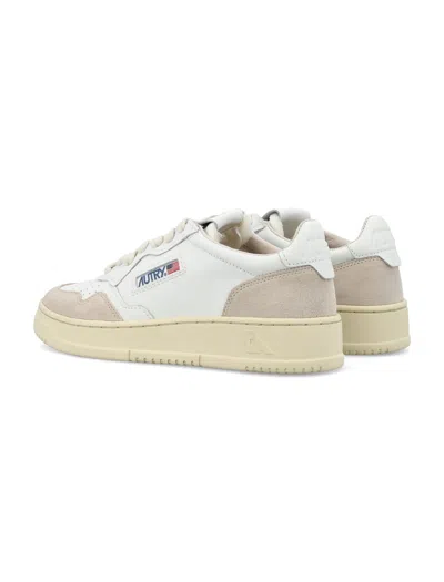 Autry Medalist Low Sneakers