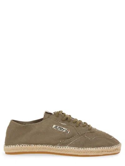 Autry Woven Jute Sole Flat Shoes With Lace-up Closure In Black