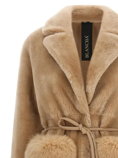 Blancha Merino Straight-volpe Fur Beige In Neutral