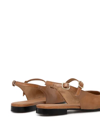 Billi Bi Slingback Cap-toe Ballet Flats In Brown