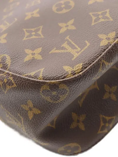 Pre-owned Louis Vuitton 2001 Looping Mm Shoulder Bag In Brown