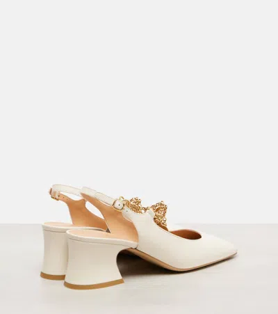 Chloé Charms" In White