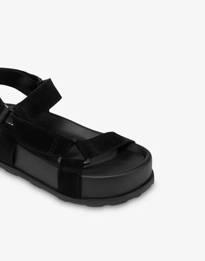 Moschino Sandal With Logo In Black