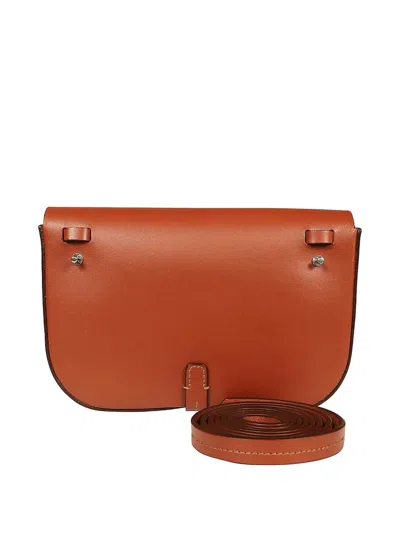 翻盖皮质单肩包