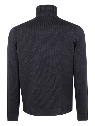 Nuur Long Sleeves Turtle Neck Sweater In Black