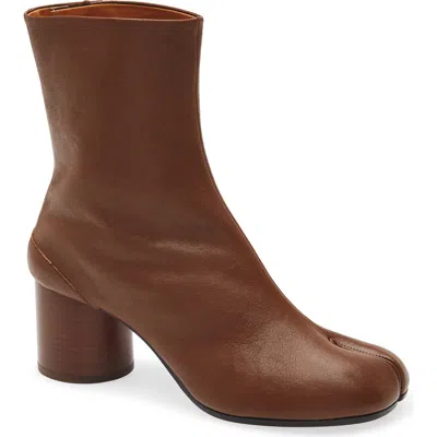Maison Margiela Tabi 60 Nappa Leather Ankle Boots In Brown