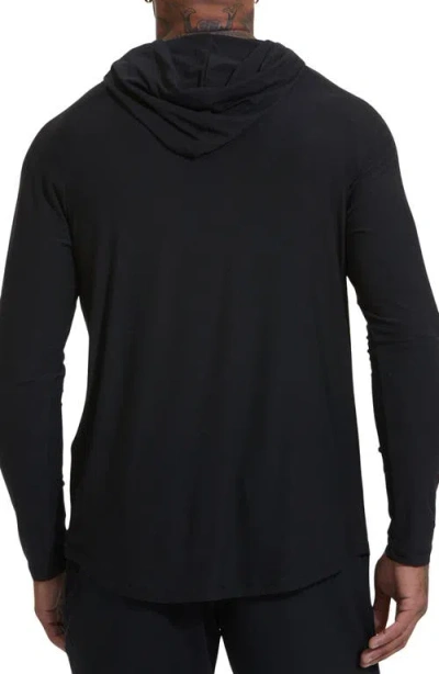 True Classic Active Hoodie Pullover In Black