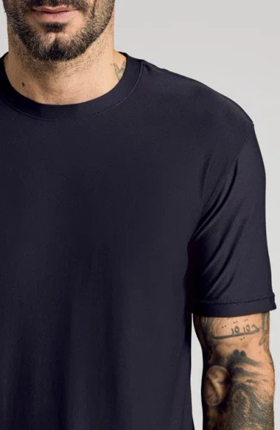 True Classic Active Trim Fit Performance T-shirt In Blue