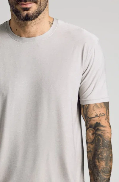 True Classic Active Trim Fit Performance T-shirt In Neutral