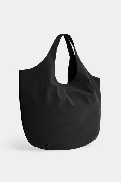 Stutterheim Svea Puffer Bag Matte In Black