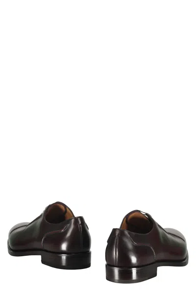 Ferragamo Leather Oxford Shoes In Burgundy
