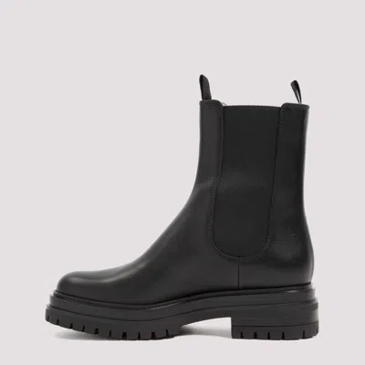 Gianvito Rossi Chester Leather Chelsea Boots In Black