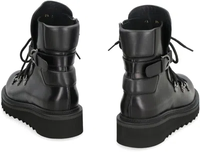 Ferragamo Elimo Leather Bootie In Black