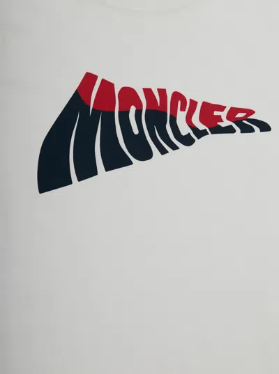 Moncler White T-shirt With Logo Print On The Front And Logo Patch On The Sleeve In Cotton Boy In White