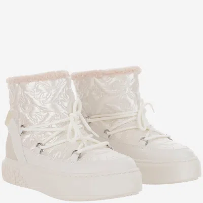 Pinko Yoko 19 Quilted Ankle Boots In White