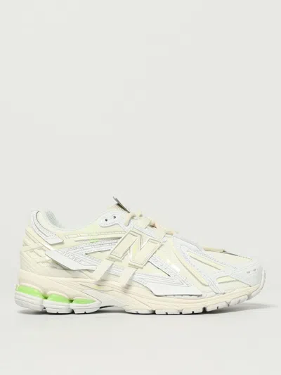 New Balance Low Top Sneakers With Mesh Panels And Reflective Accents In White